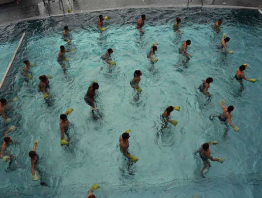 Cross-swim Cross-swim